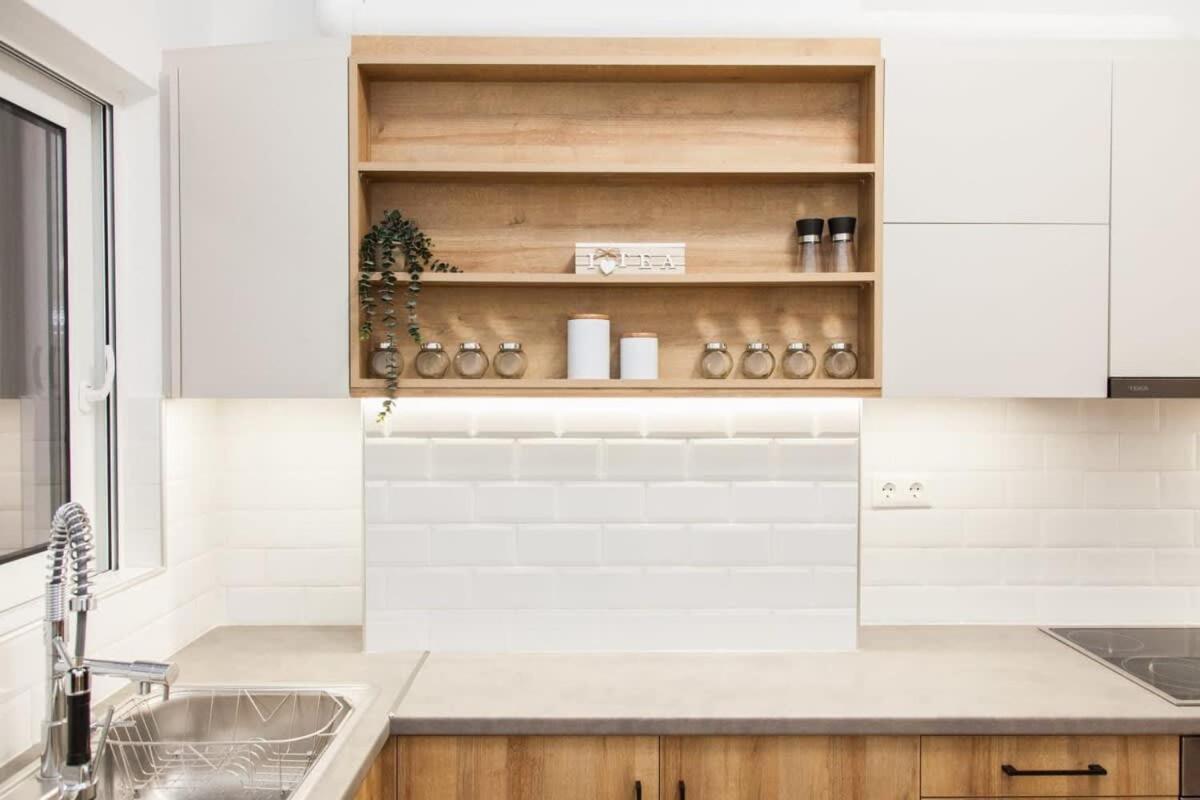 Beautiful New Apartment In Petralona Atene Esterno foto