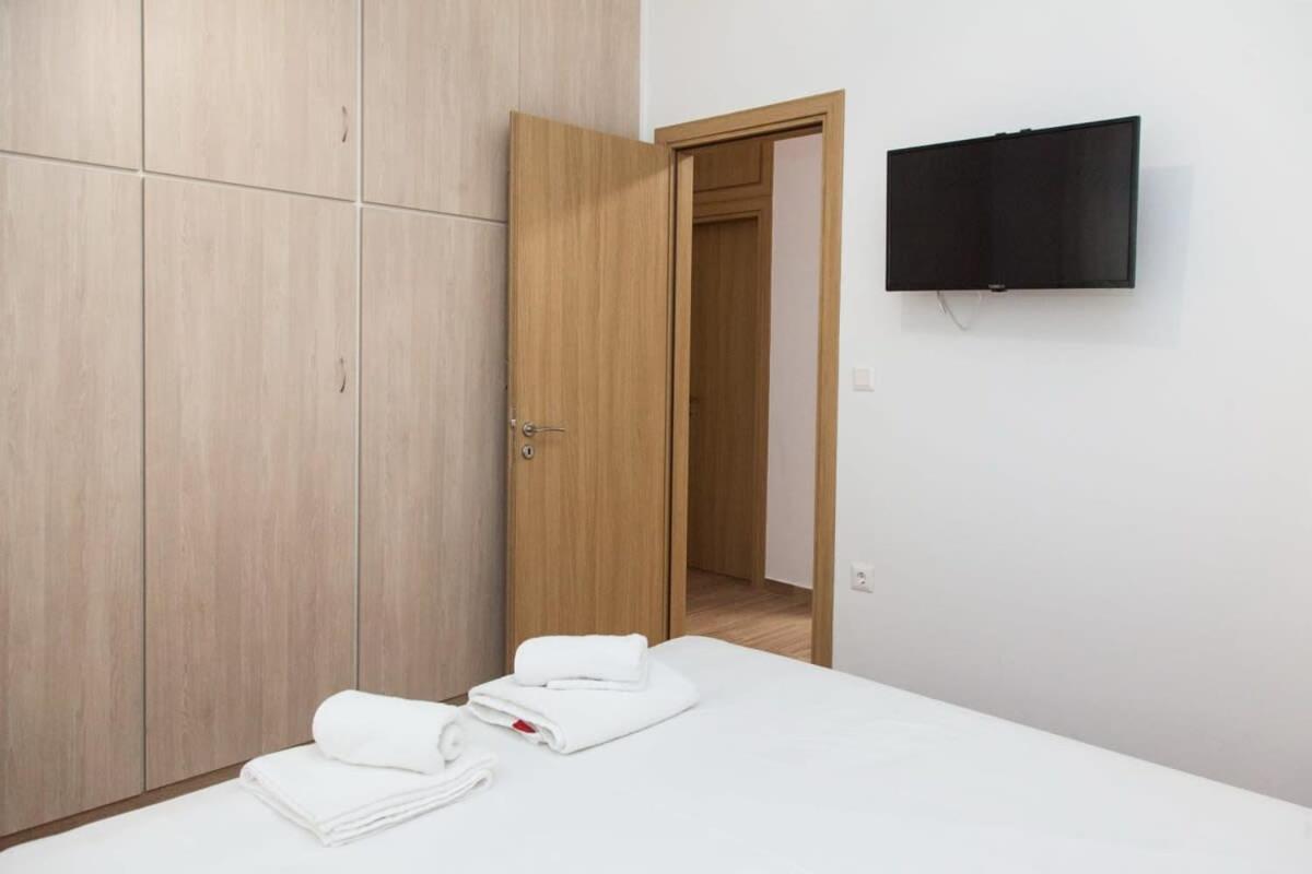 Beautiful New Apartment In Petralona Atene Esterno foto
