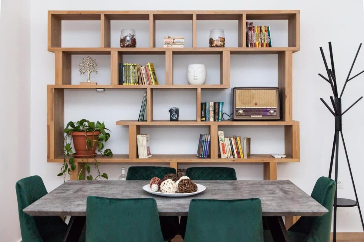 Beautiful New Apartment In Petralona Atene Esterno foto