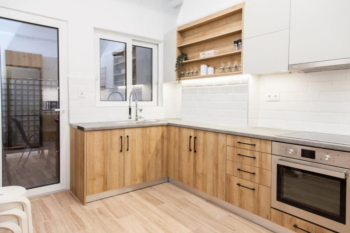 Beautiful New Apartment In Petralona Atene Esterno foto